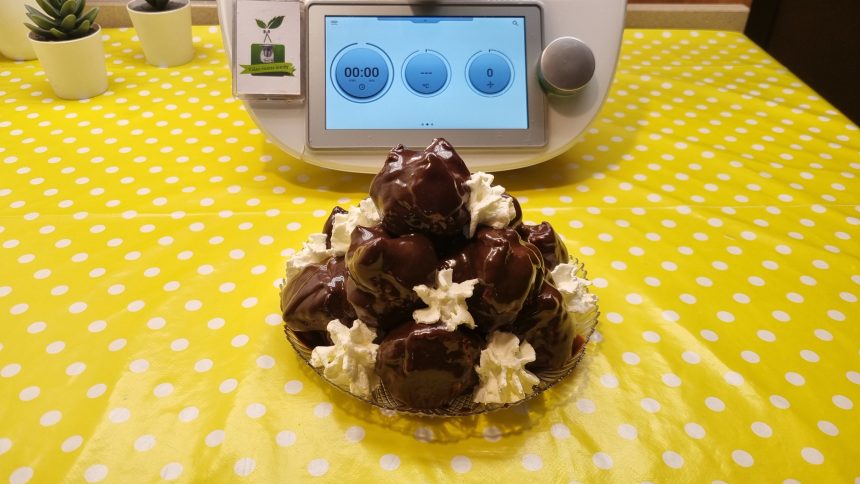 Profiteroles